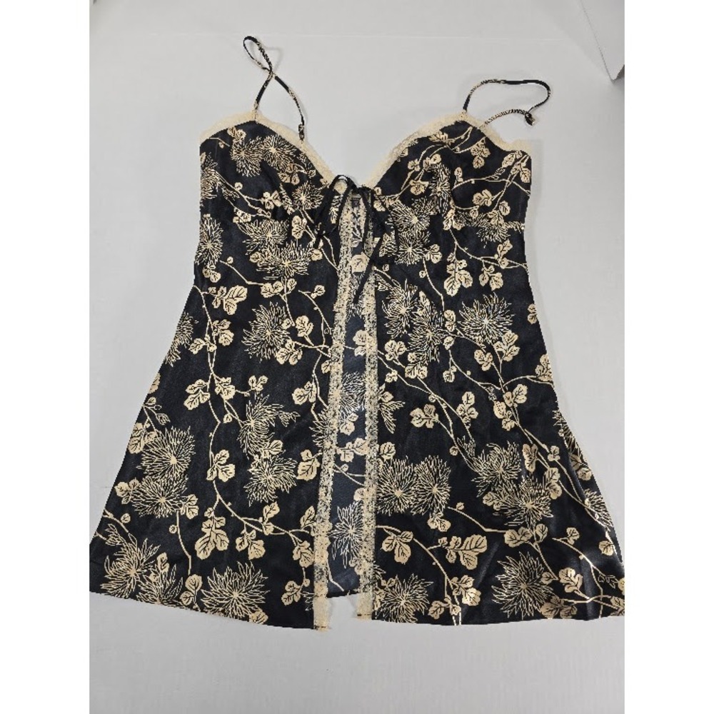 Victoria's Secret Women M Black Gold Excellent Lace‎ Floral Dainty Silky Nightie